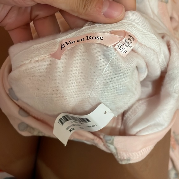 La vie en rose onesie - Picture 4 of 5